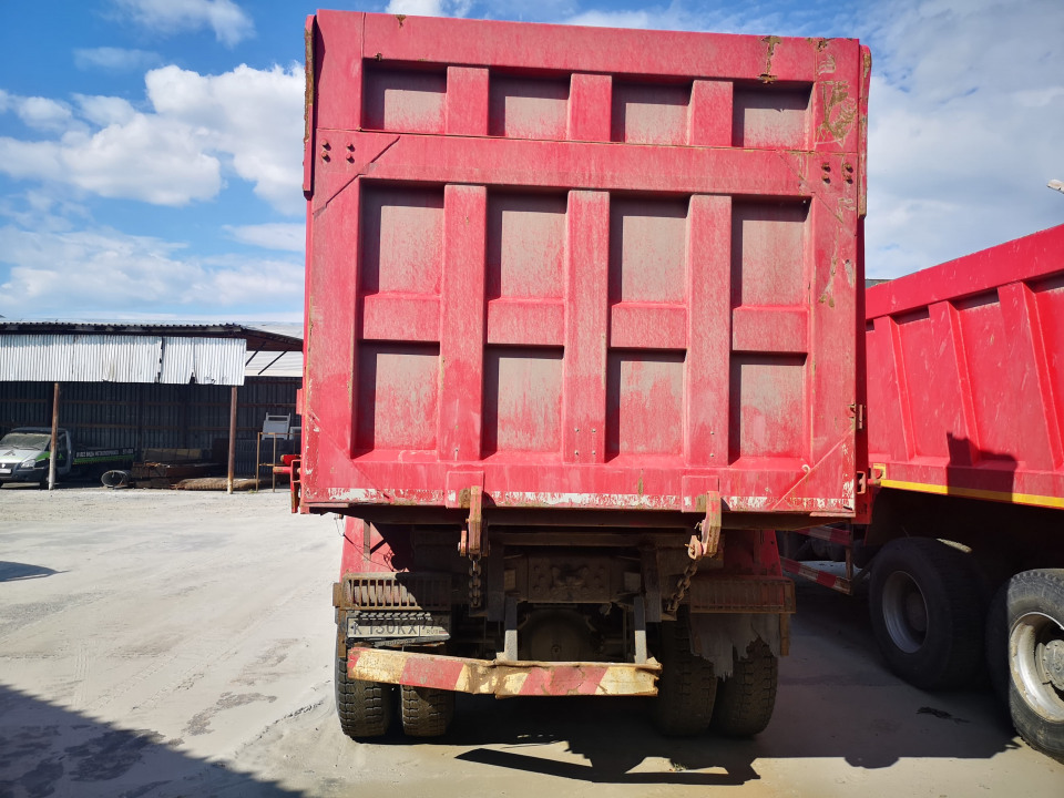 Iveco CQ3346HV43X  2023 года