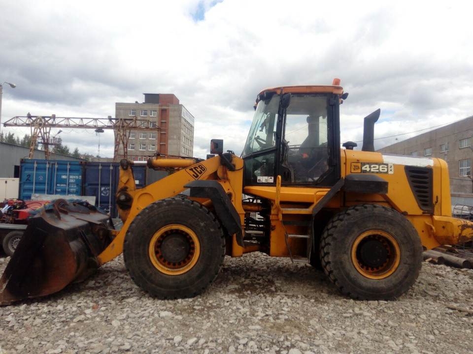  Погрузчик JCB 426  2006 года