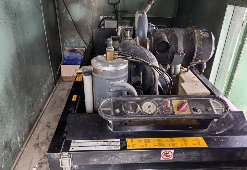  Другой Atlas Copco  2006 года