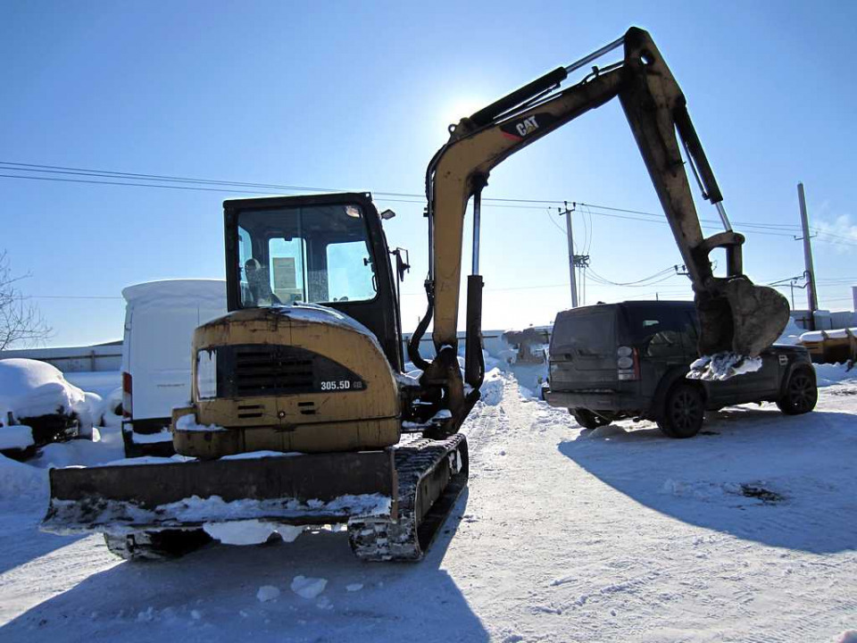  Экскаватор Caterpillar 305.5DCR  