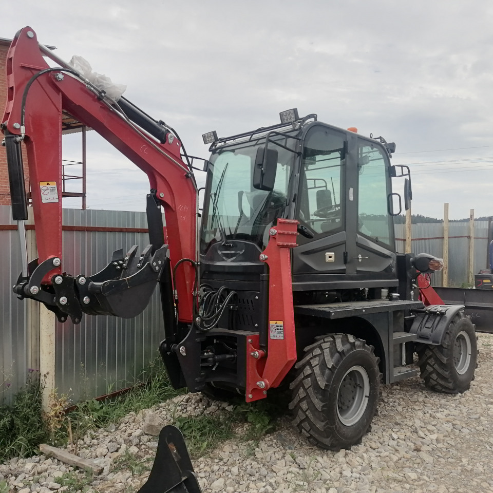  Экскаватор-погрузчик  Leiyu 30-25  2026 года