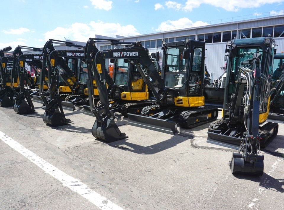  Мини-экскаватор MaxPower ME26.9  2025 года
