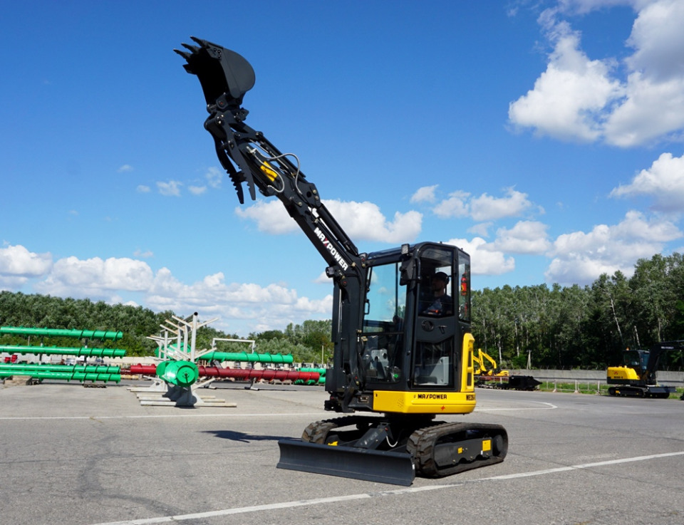 Мини-экскаватор MaxPower ME26.9  2025 года