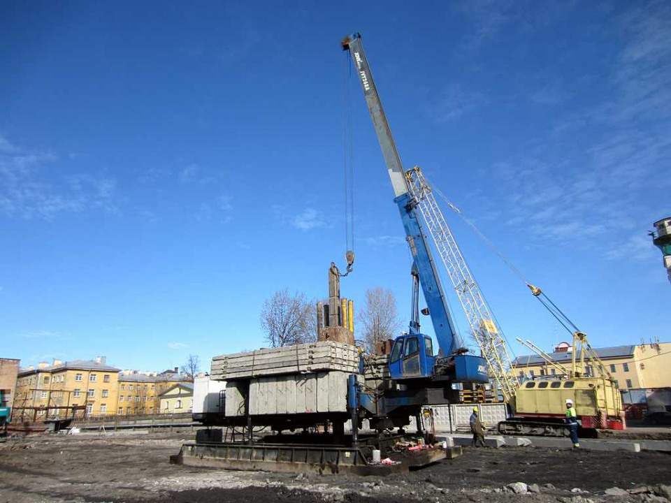  Буровая установка  Сваедавильный копер JOVE JVY 268  