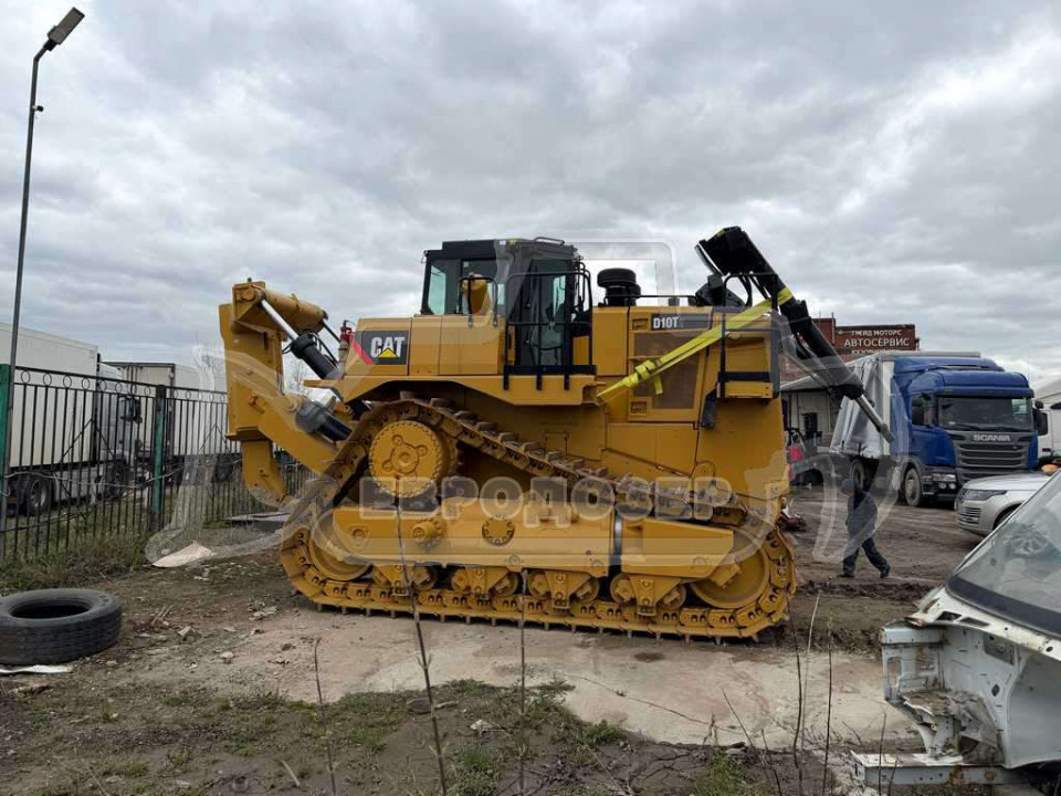  Бульдозер Caterpillar D10T2  