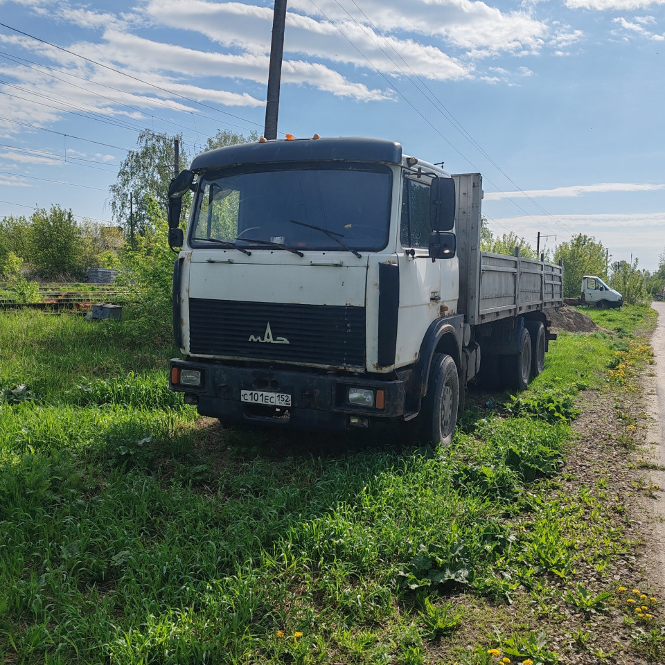 МАЗ 6303  2012 года, 15 т