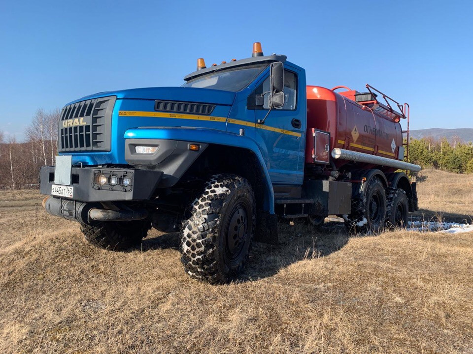  Бензовоз Урал NEXT 5557-6151-72 (АТЗ-10)  2018 года