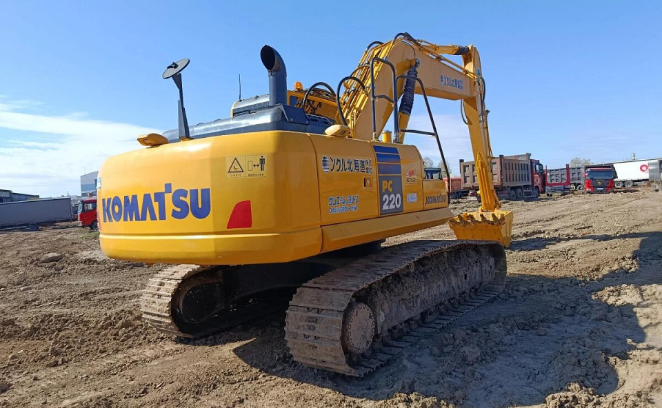  Экскаватор Komatsu PC220-8N1  2022 года