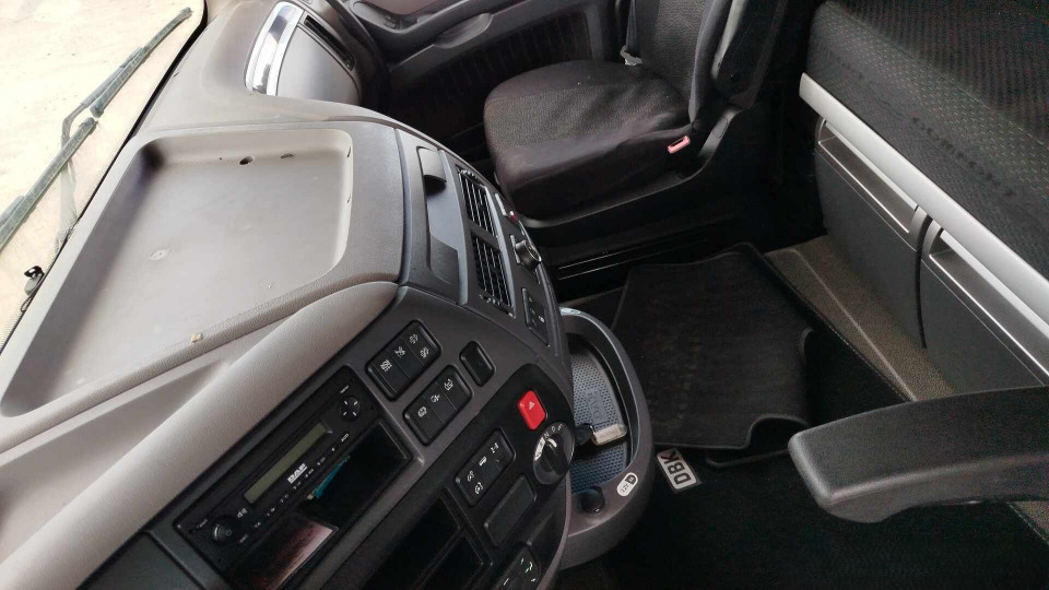 DAF XF  2023 года, 4х2, 483 л.с.