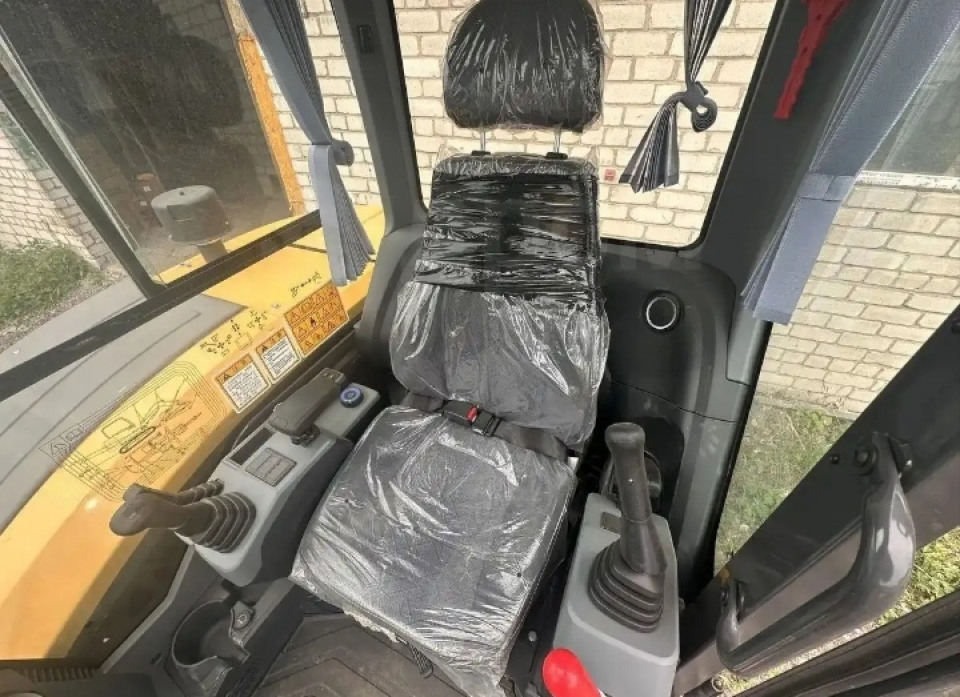  Экскаватор Shimitsu XE60  2026 года