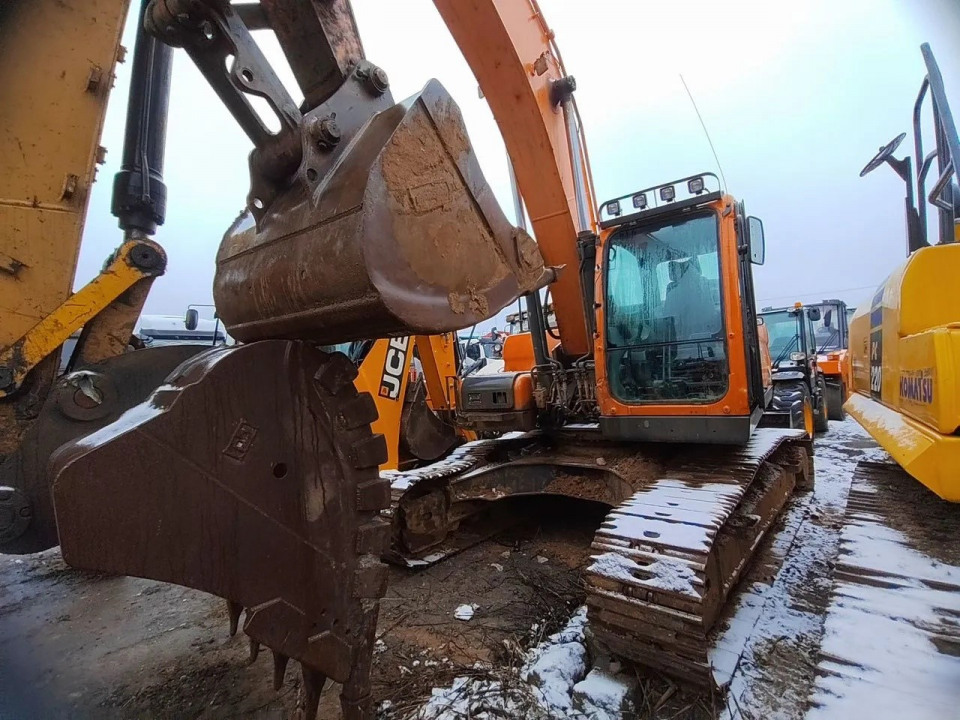  Экскаватор Doosan DX225LCA-7M  2023 года