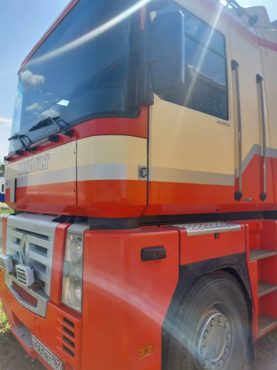 Renault Trucks magnum  2006 года, 4х2, 480 л.с.