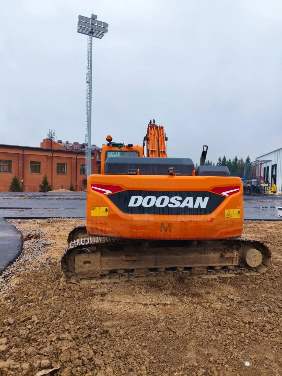  Экскаватор Doosan 225LCA-7L  2022 года
